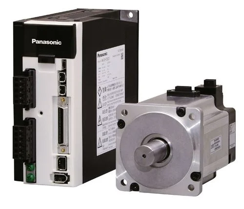 Servo motor de avanço